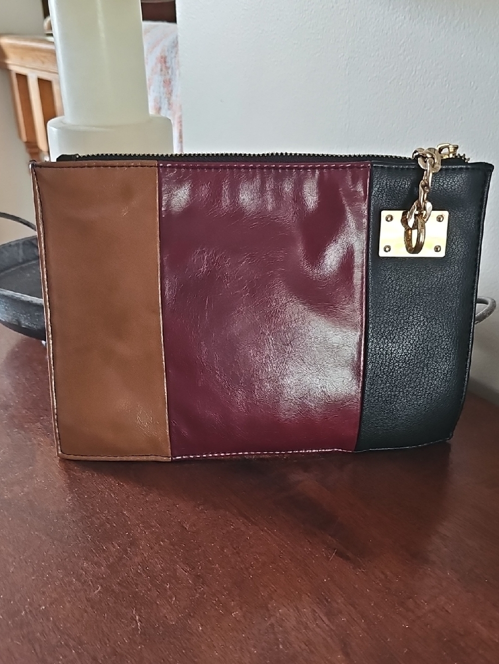 Sondra Roberts Wristlet - Picture 2 of 4